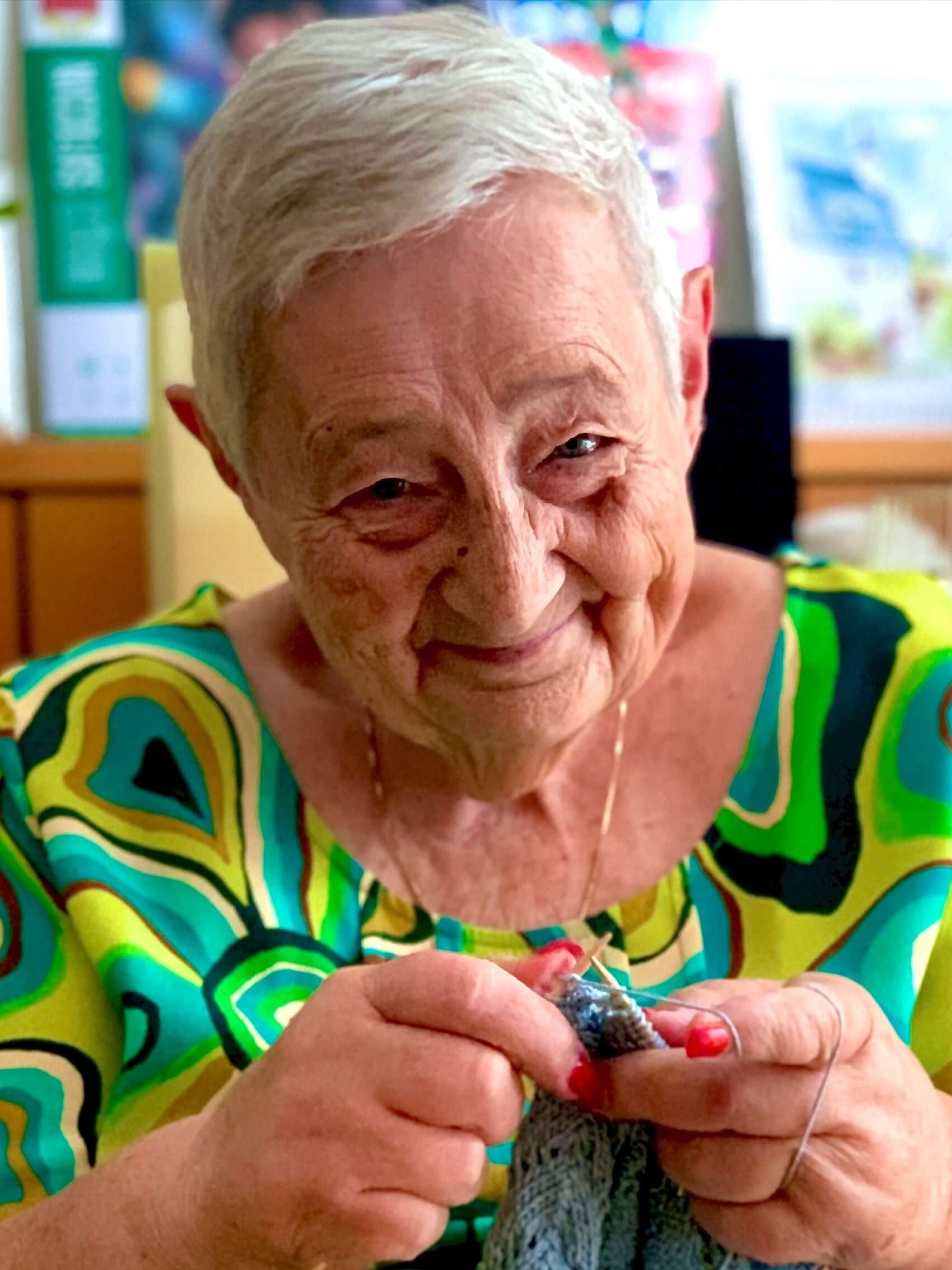 Renate Bartl Renate Bartl